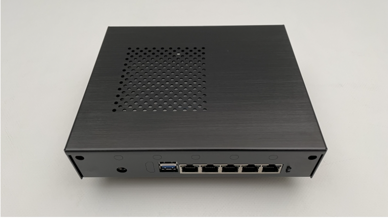 Noah 4 motherboard case